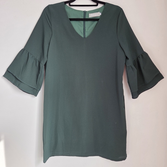 Belongsci Dresses & Skirts - Belongsci Dark Green Loose Fit Shift Mini Dress 3/4 Tiered Bell Sleeve Size M